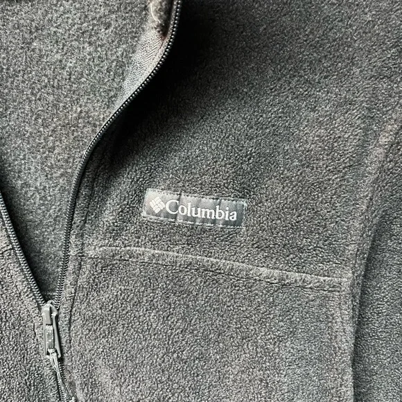 Columbia Charcoal Fleece Jacket - Picture 2 of 5